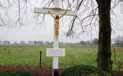 Tekstbord geplaatst Kruis Veulenseweg