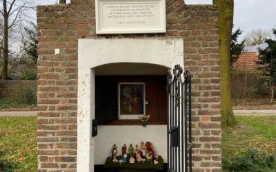 Nieuw tekstbord Annakapel Brukske